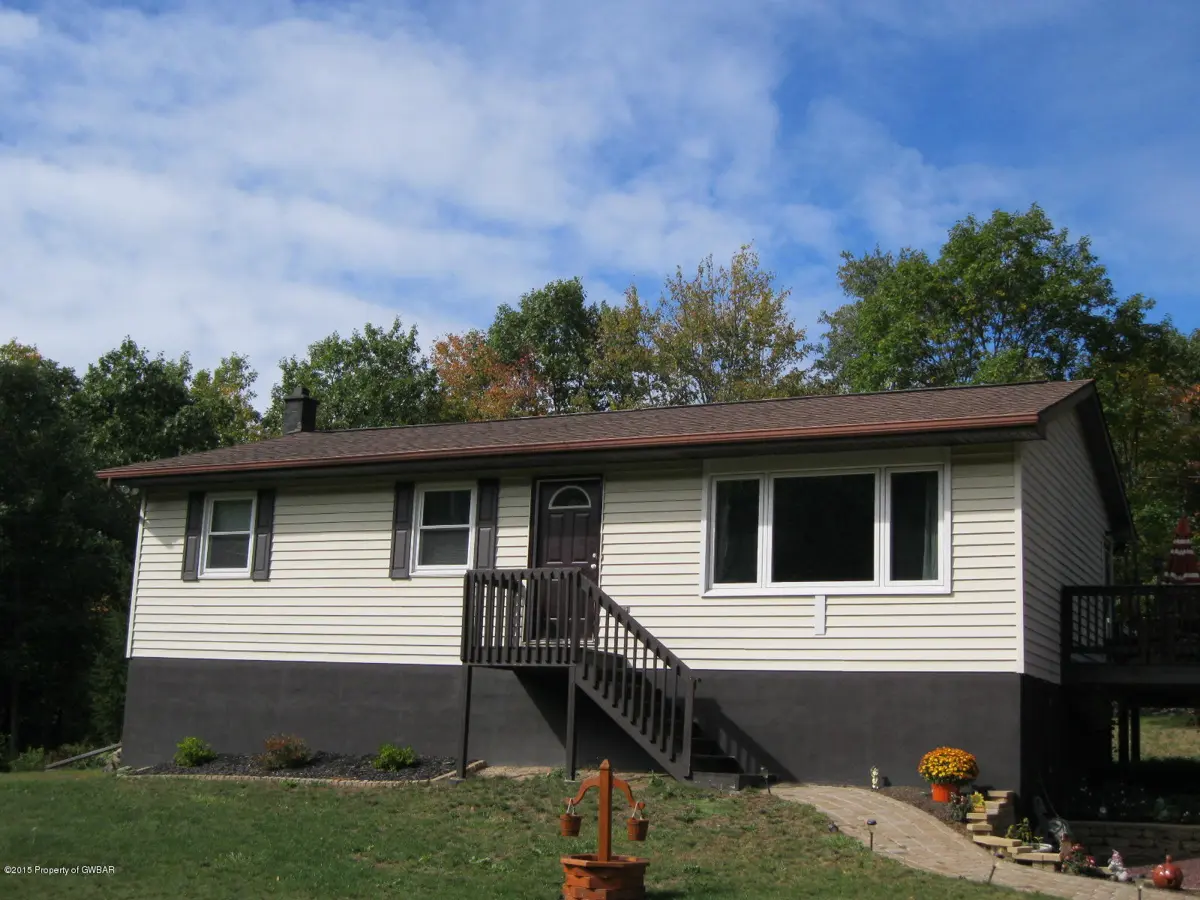 1599 MEADOW RUN Road, Bear Creek in Bear Creek