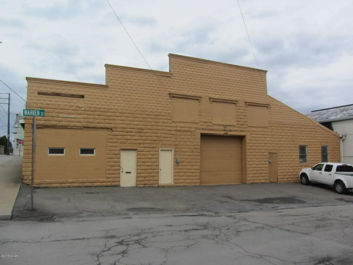 100 N WARREN Street, West Hazleton in West Hazleton