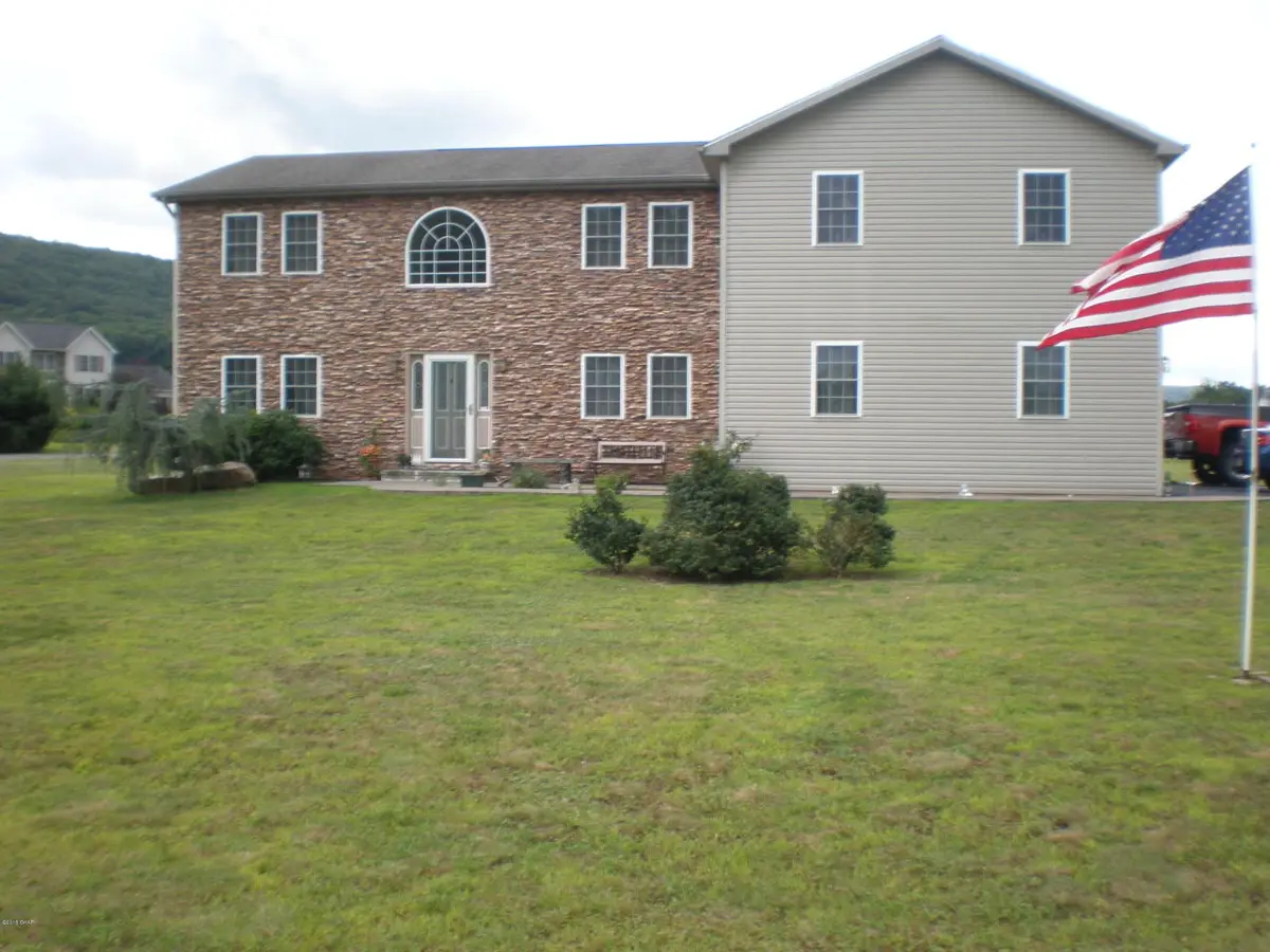 121 ALEXANDER, Sugarloaf in Sugarloaf