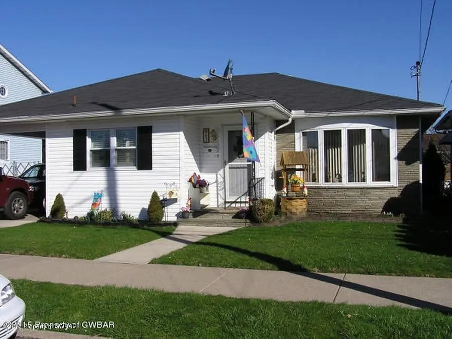 63 Lyndwood Avenue, Hanover Township in Hanover Township