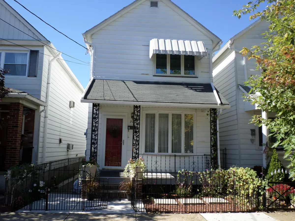 207 Center Street, Nanticoke in Nanticoke