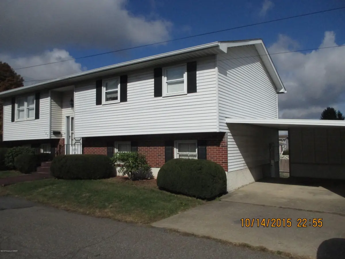 105 E 15TH Street, Hazleton in Hazleton