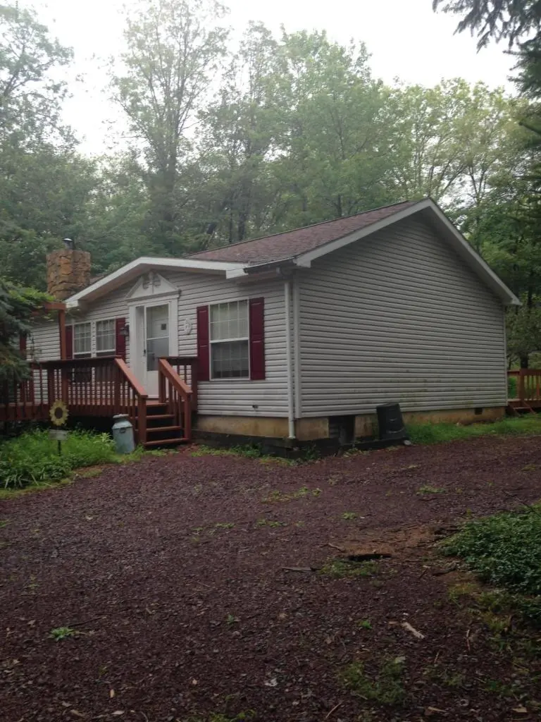1012 Woodhaven Dr, White Haven in White Haven