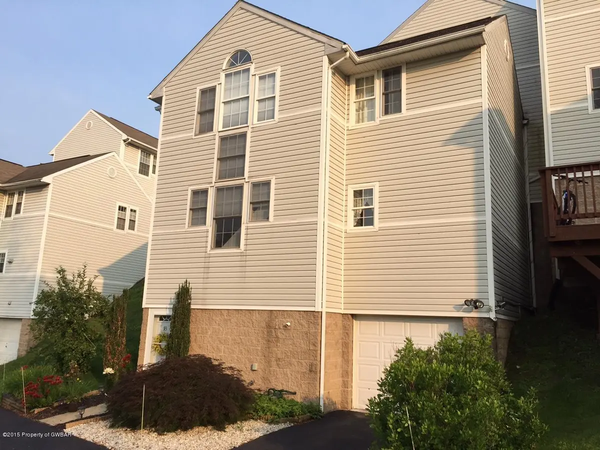 18 Allenberry Drive, Hanover Township in Hanover Township