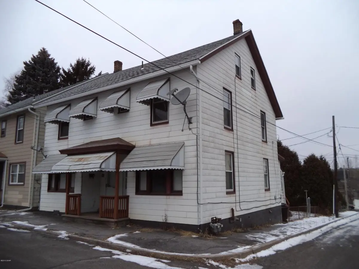 345 E CHESTNUT, Hazleton in Hazleton