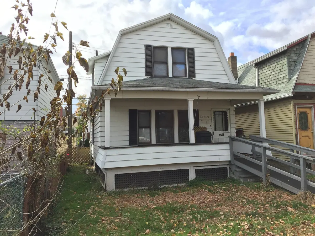 R 120 DIVISION Street, Kingston in Kingston