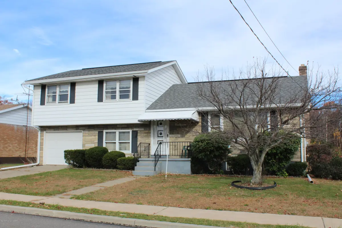 79 E MAPLE Street, Tresckow in Tresckow