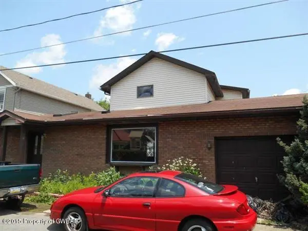 6 NORTH Street, West Pittston in West Pittston