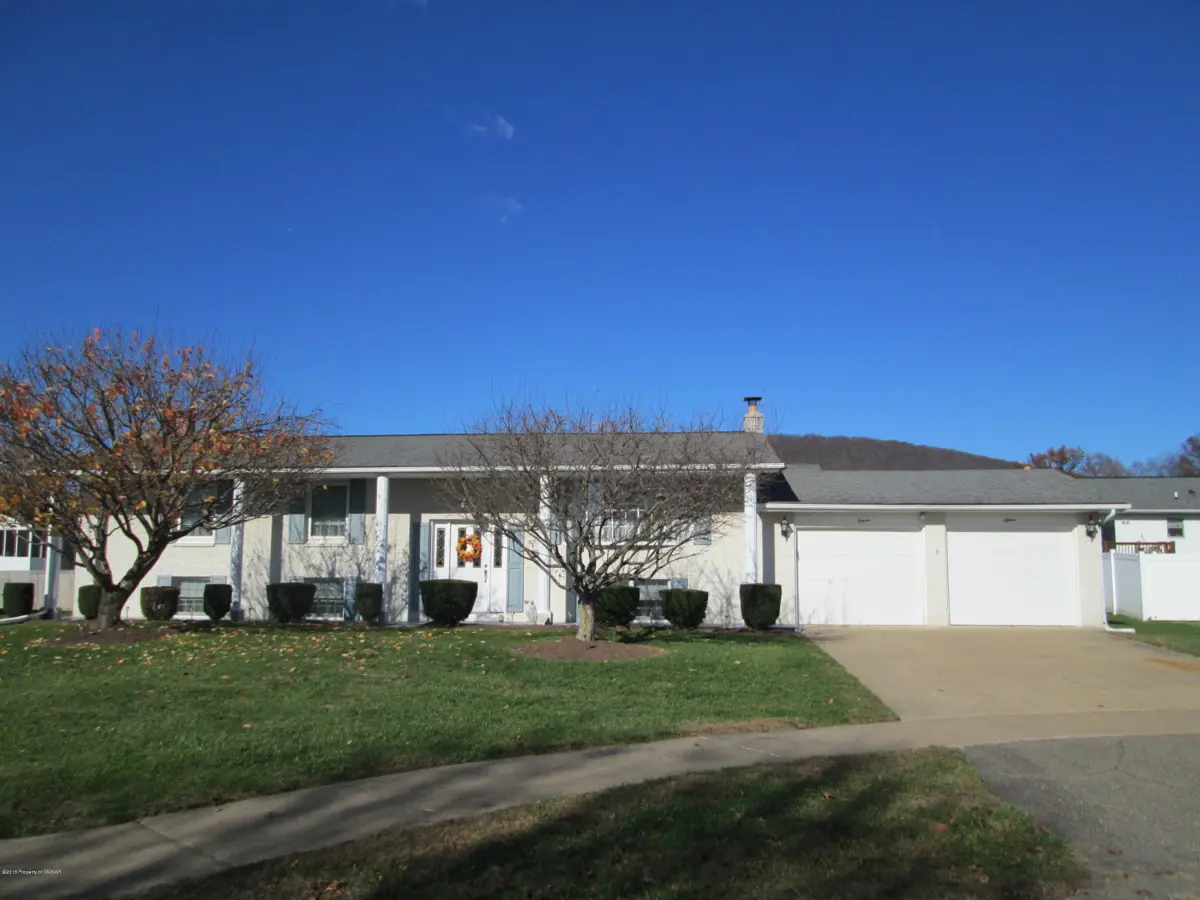 1115 RUTHANN Drive, Berwick in Berwick