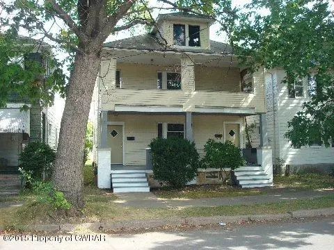 29-31 CATLIN Avenue, Wilkes-Barre in Wilkes-Barre