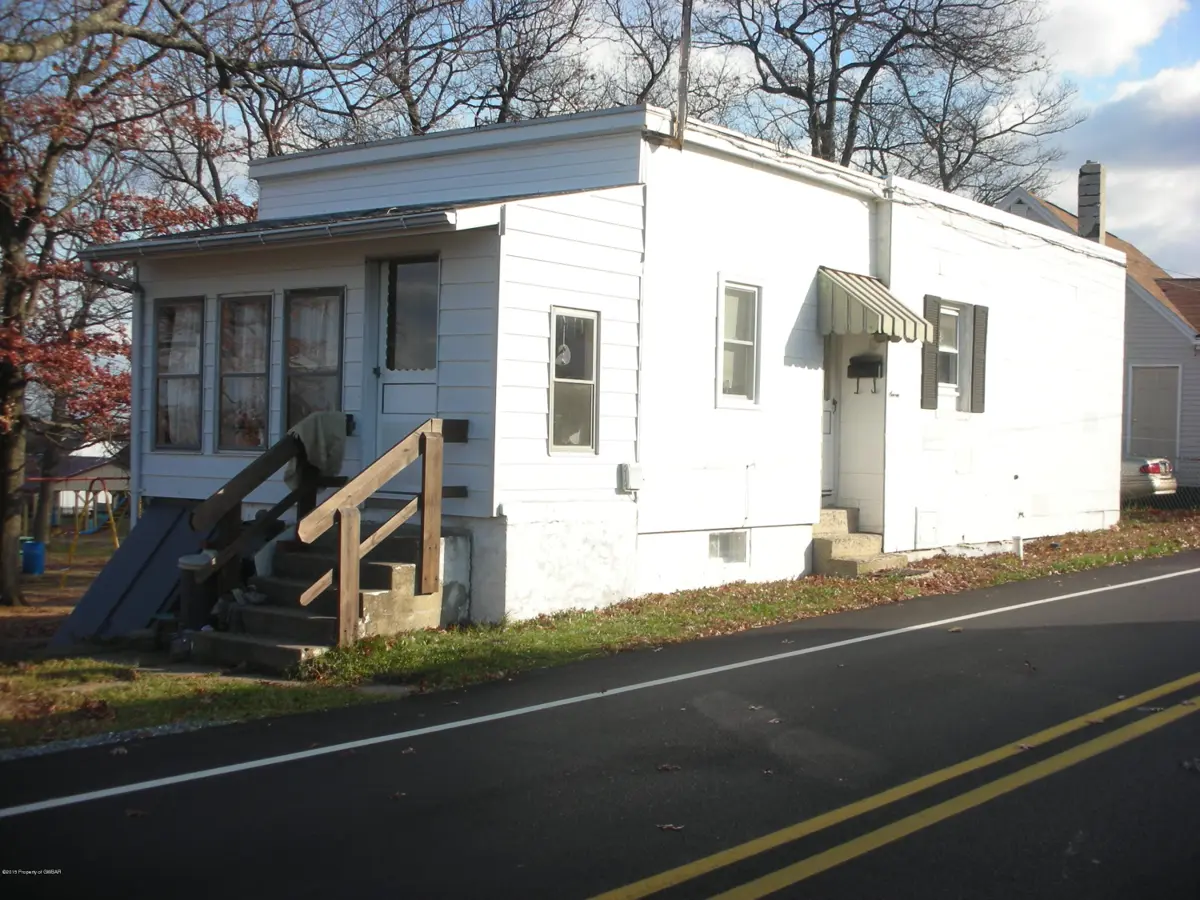 7 GROVE Street, McAdoo in McAdoo