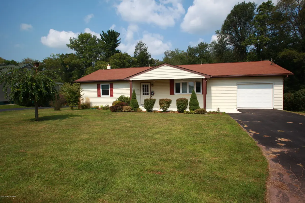 785 NORTH, Weatherly in Weatherly