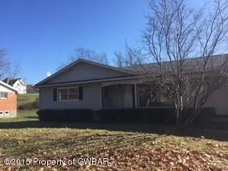 1323 GRAVEL POND Road, Clarks Summit in Clarks Summit