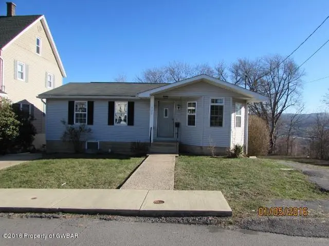 939 ACKER Avenue, Scranton in Scranton