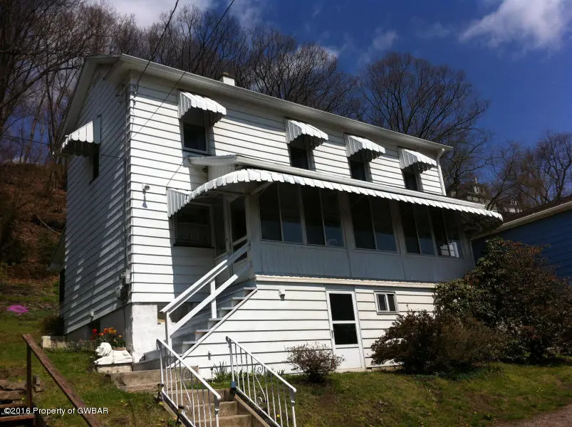 1027 W MAIN Street, Plymouth in Plymouth