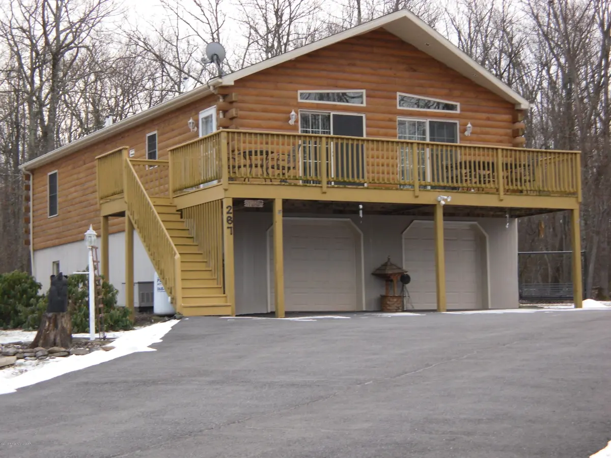 267 W Hillary Drive West, Freeland in Freeland