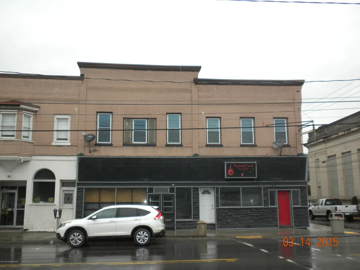127-129 W Main Street, Plymouth in Plymouth