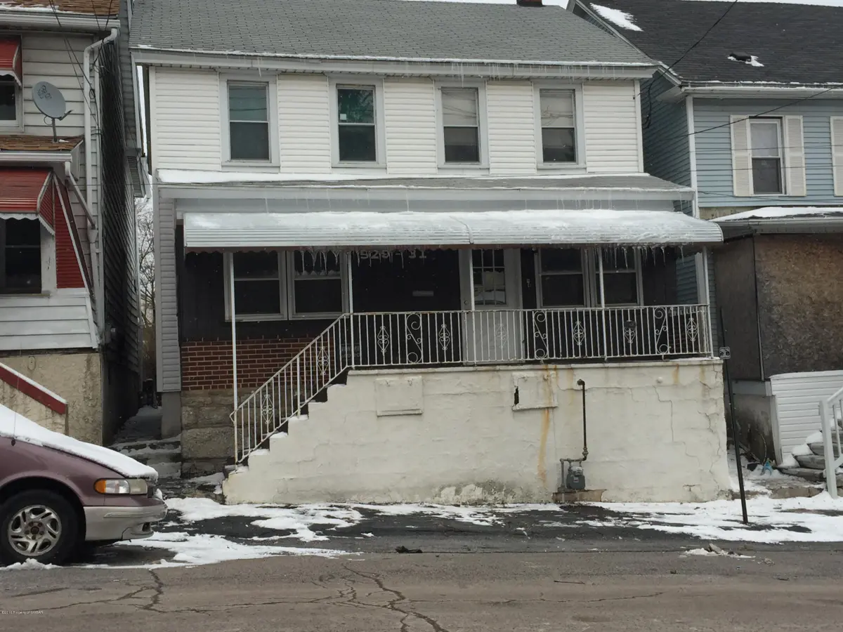 531 CLEVELAND Street, Hazleton in Hazleton