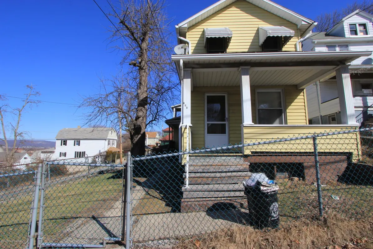 264 MOYALLEN Street, Wilkes-Barre in Wilkes-Barre