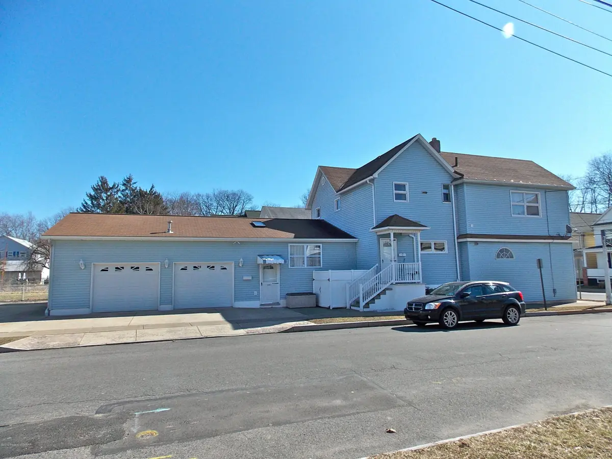 68 E THOMAS Street, Wilkes-Barre in Wilkes-Barre