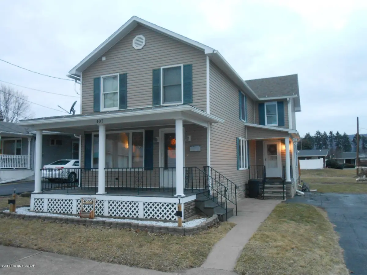 407 E Center Street, Old Forge in Old Forge