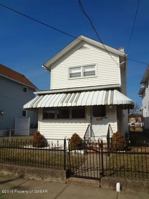 72 E Thomas Street, Wilkes-Barre in Wilkes-Barre