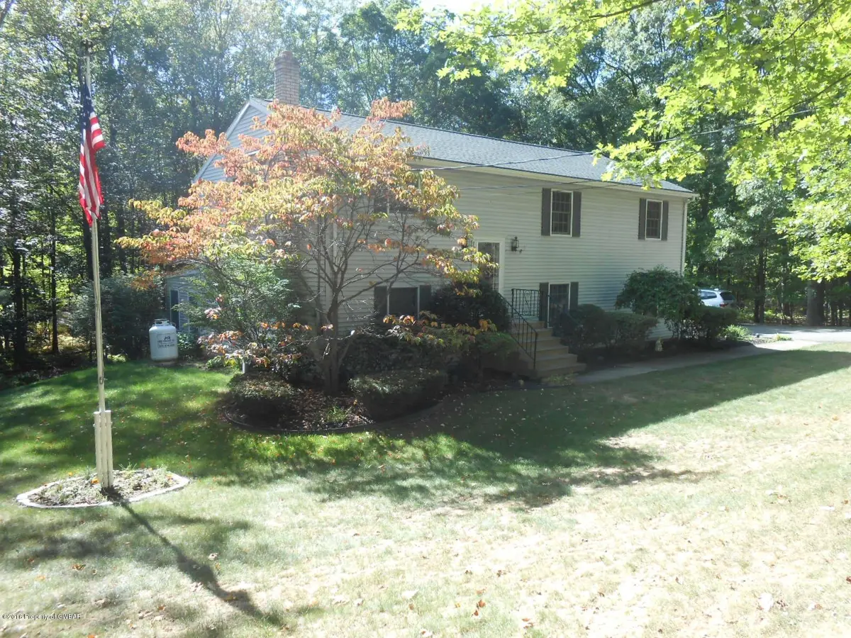 17 Spencer Road, Dallas in Dallas