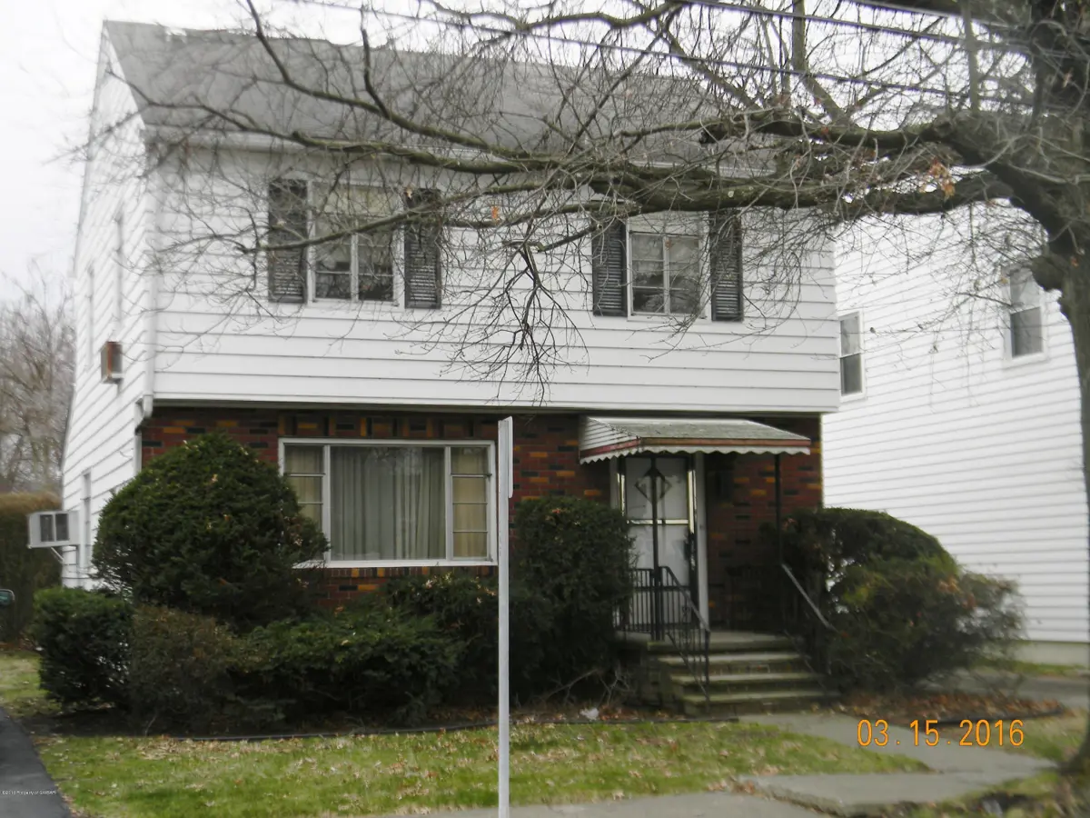 100 S Dawes Avenue, Kingston in Kingston