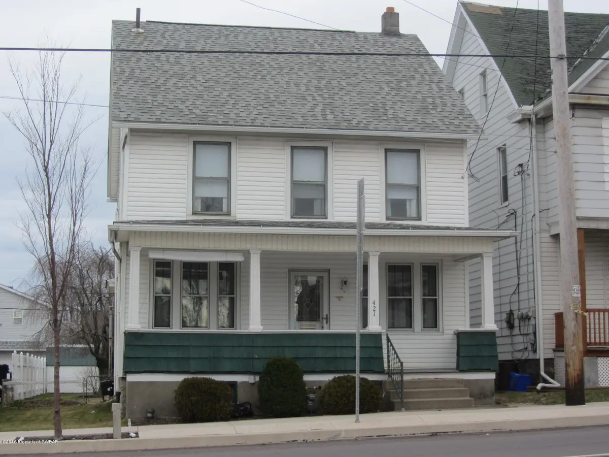 421 N BROAD Street, West Hazleton in West Hazleton