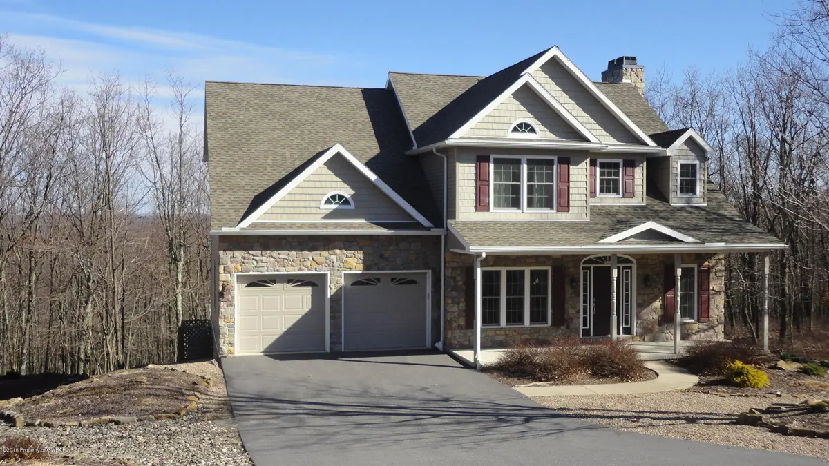 299 COUNTRY CLUB, Hazleton in Hazleton