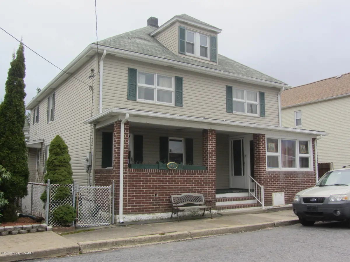 44 Center Street, Kelayres in Kelayres