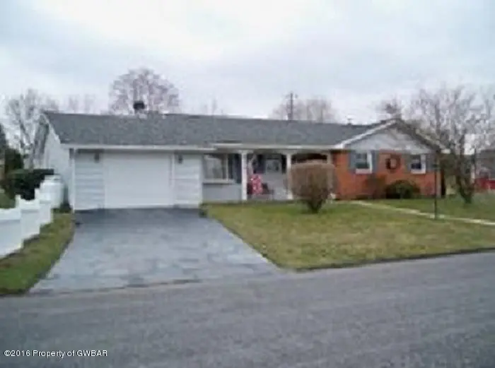 22 Sherwood Street, Tamaqua in Tamaqua