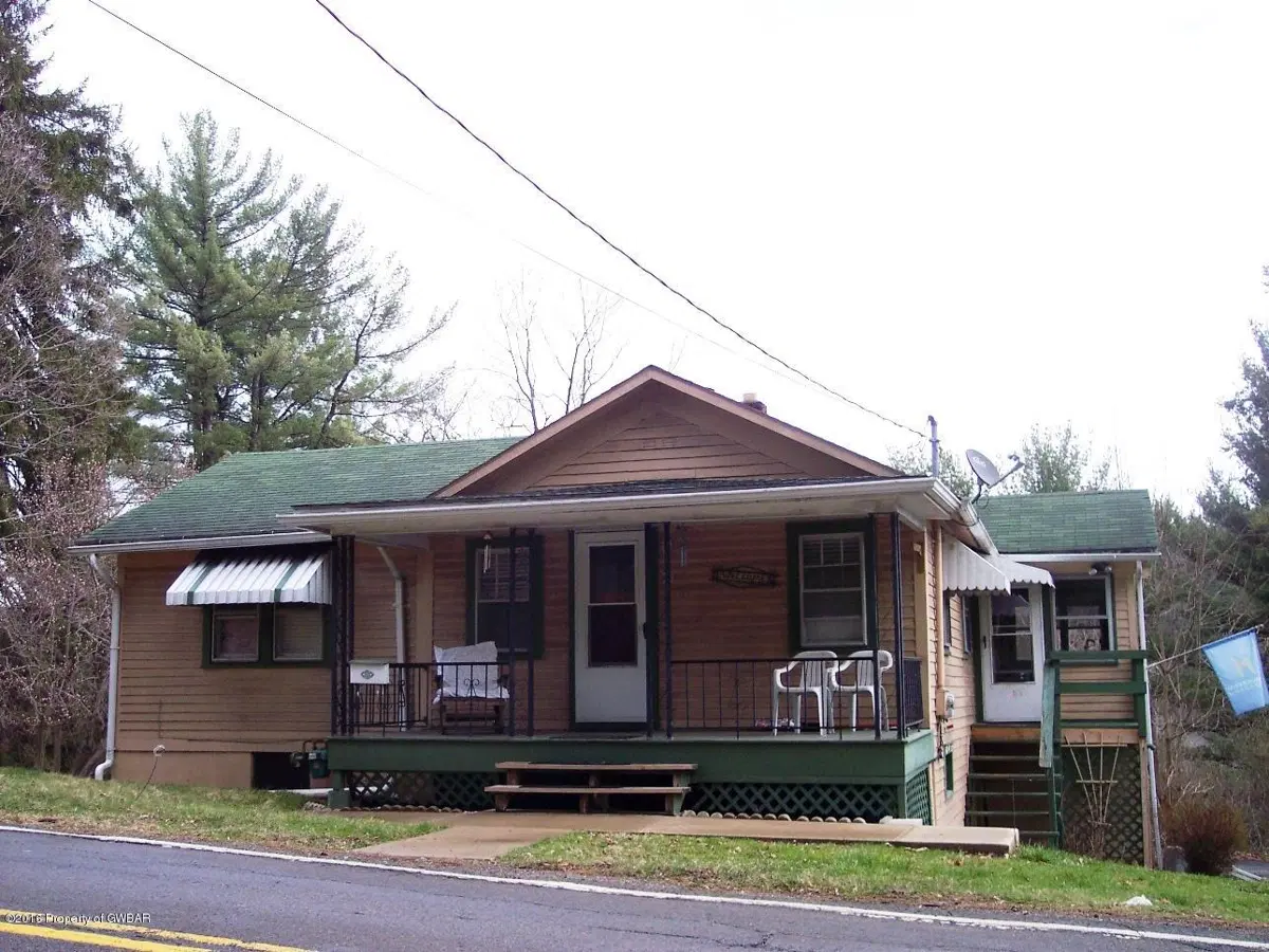 70 S Pioneer Avenue, Shavertown in Shavertown