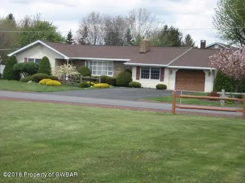 11 Colonial Drive, Mountain Top in Mountain Top