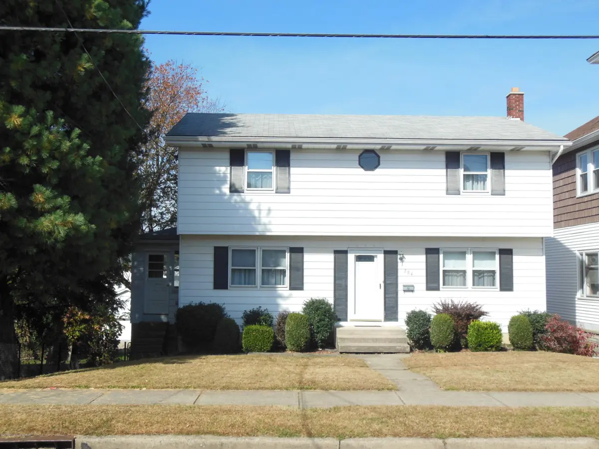 284 E NOBLE Street, Nanticoke in Nanticoke