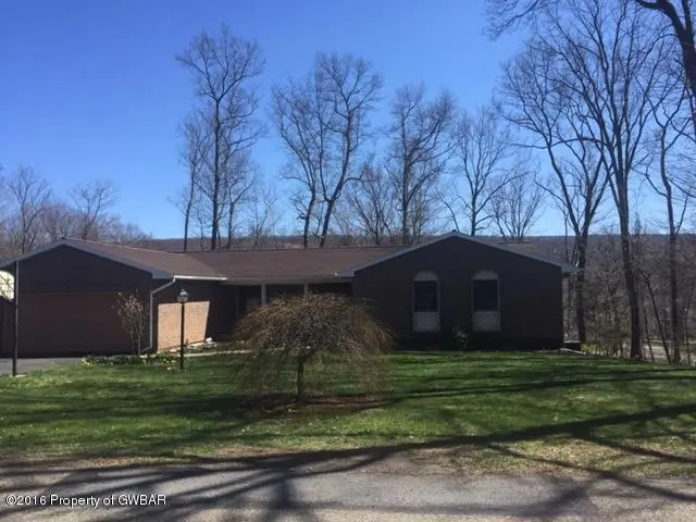 8 Revere Road, Mountain Top in Mountain Top