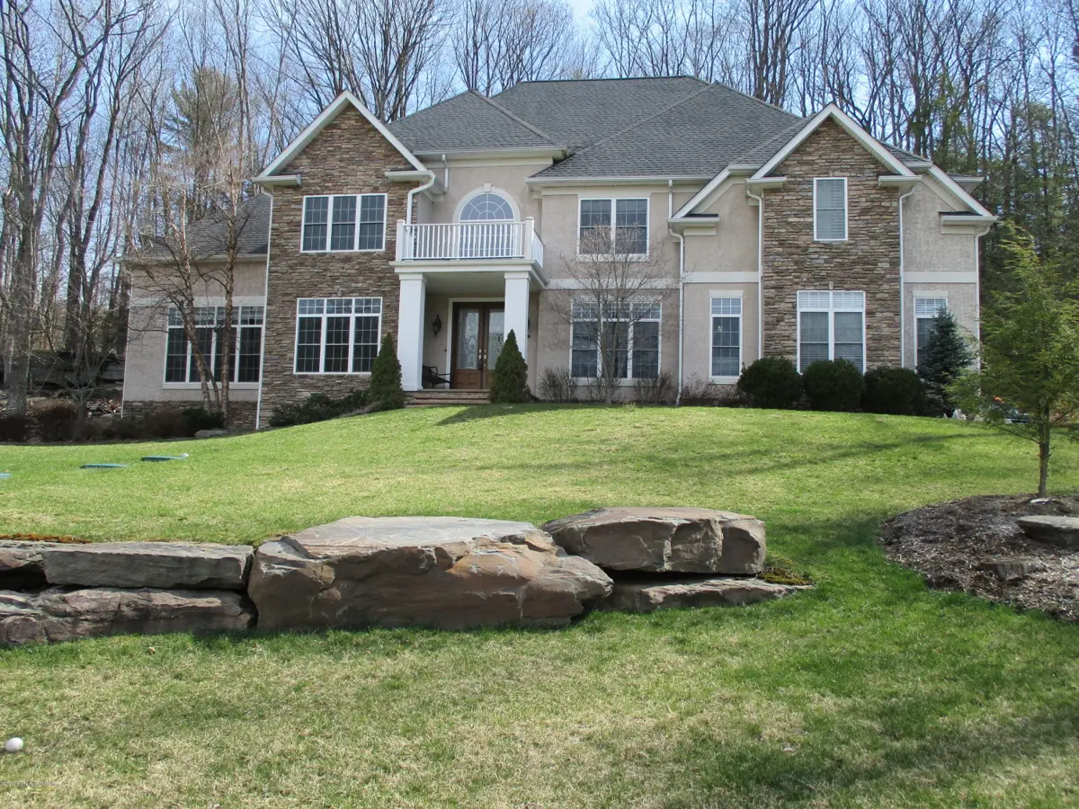 216 Ian Drive, Shavertown in Shavertown