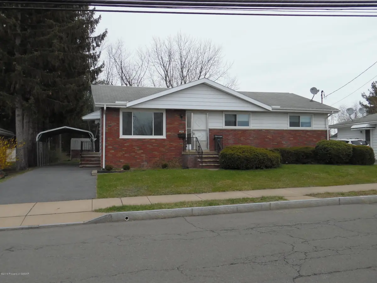 344 E Thomas Street, Wilkes-Barre in Wilkes-Barre
