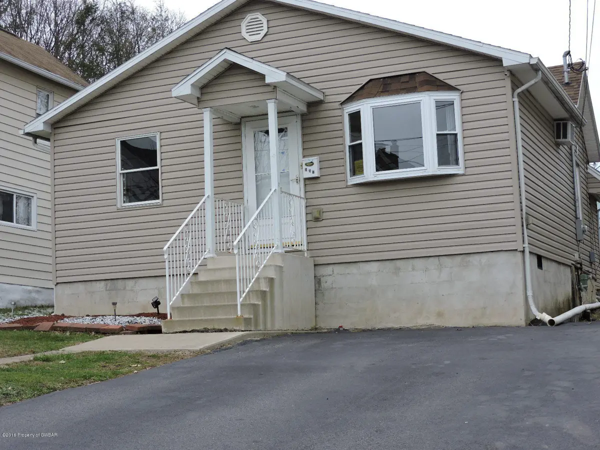 137 HOLLISTER Avenue, Scranton in Scranton