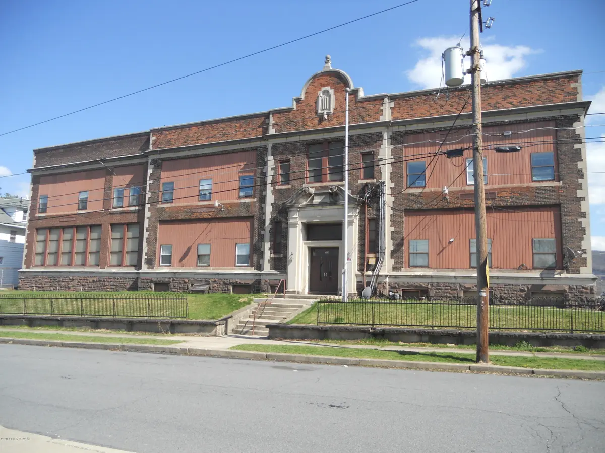 390 S GRANT Street, Wilkes-Barre in Wilkes-Barre
