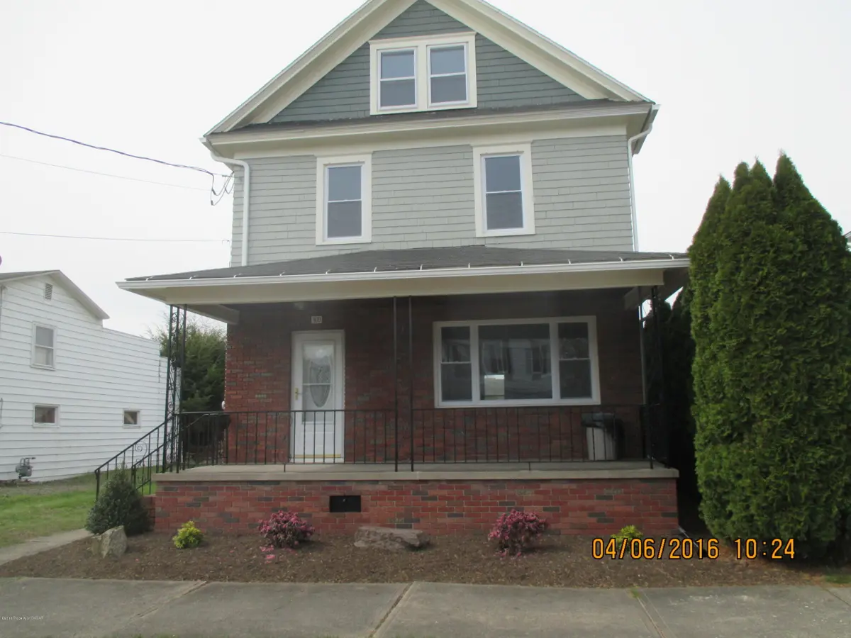 409 YORK Avenue, West Pittston in West Pittston