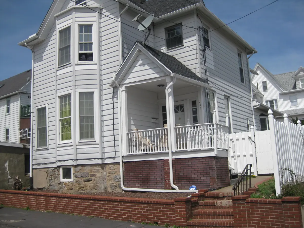 437 W Maple Street, Hazleton in Hazleton