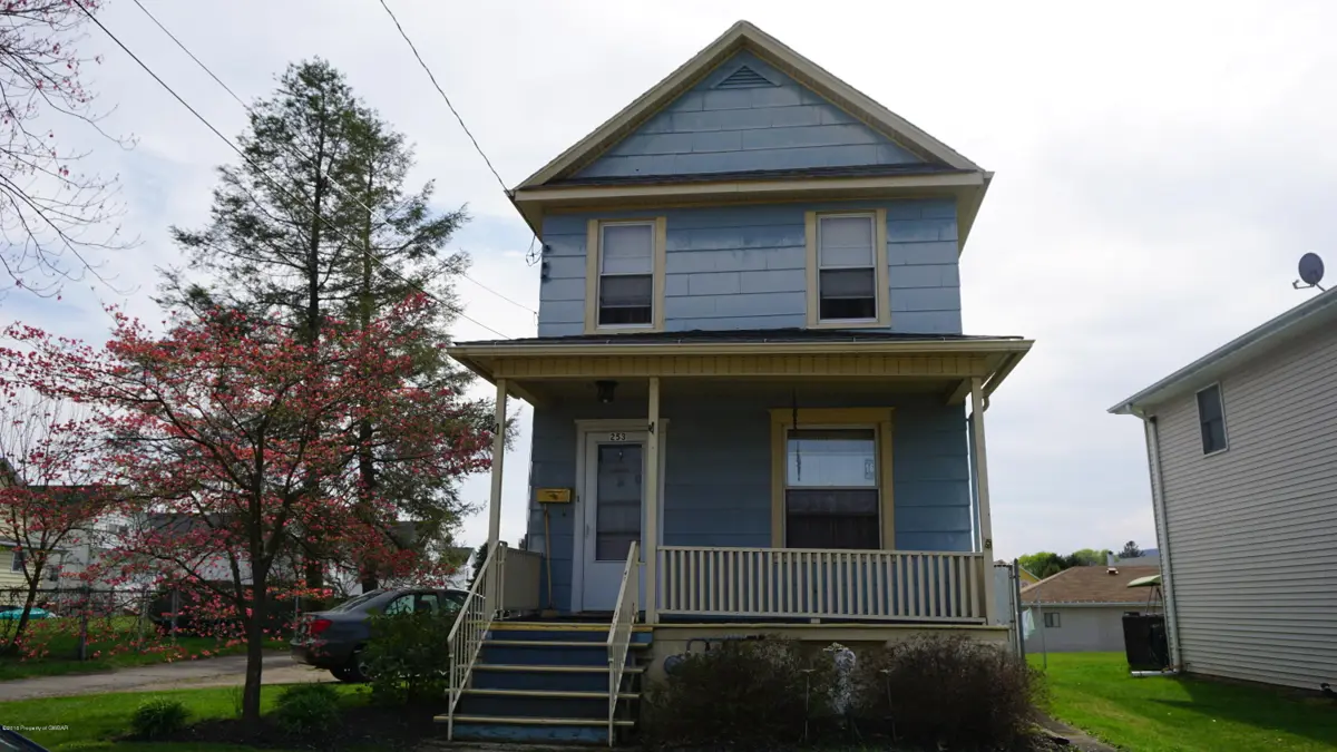 253 LINCOLN Street, Exeter in Exeter