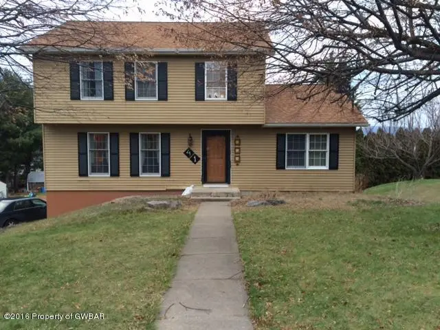 41 REDWOOD Drive, Laflin in Laflin