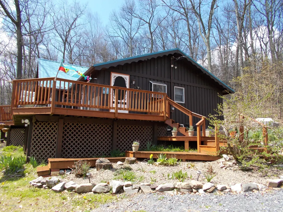 501 BOULDER Drive, Shickshinny in Shickshinny