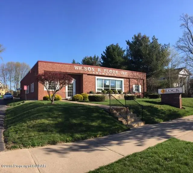 464 Wyoming Avenue, Wyoming in Wyoming