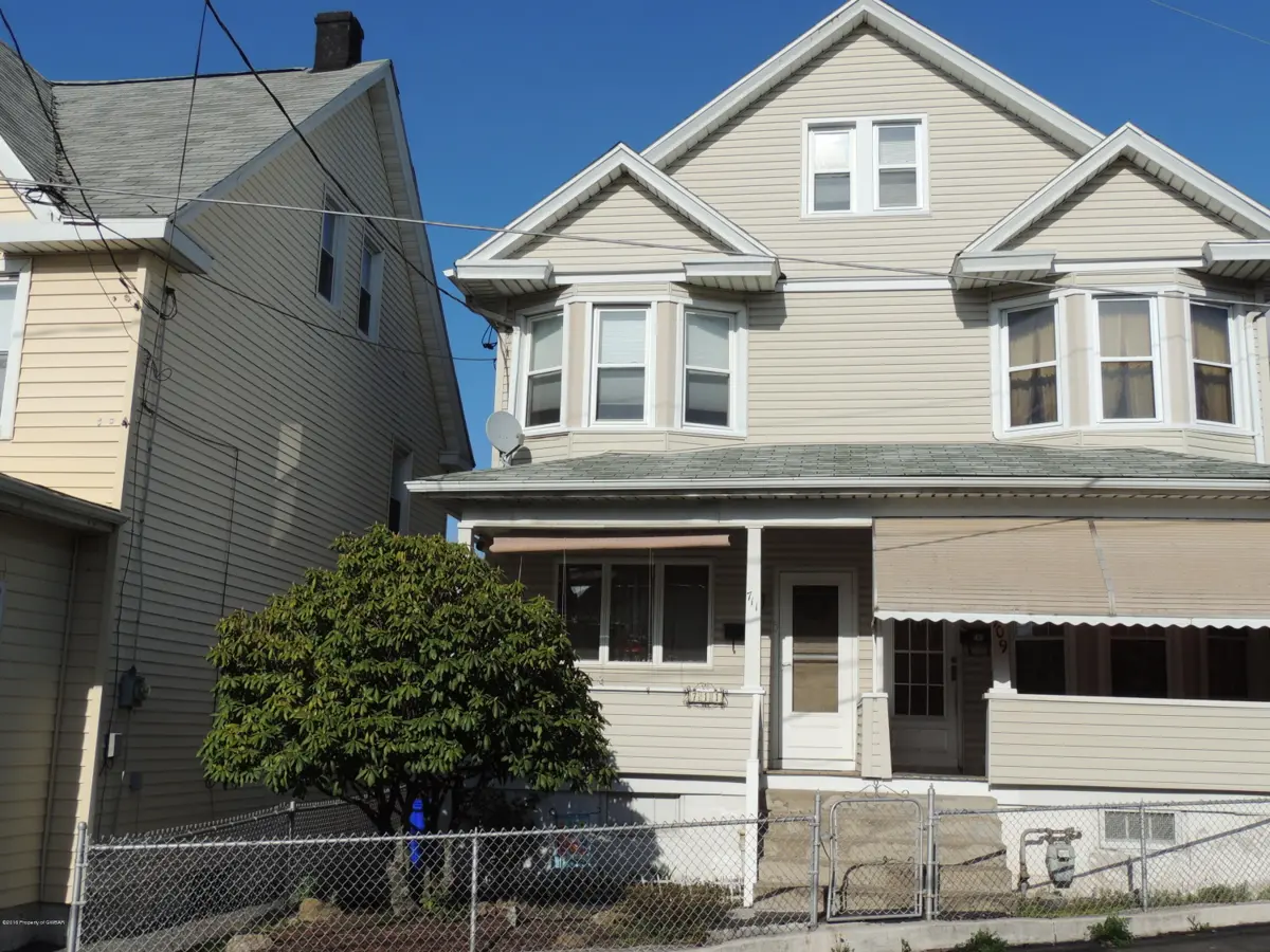711 Boundary Street, Hazleton in Hazleton