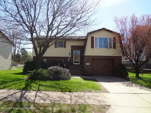 108 S THOMAS Avenue, Edwardsville in Edwardsville
