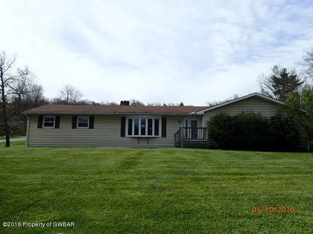 2105 Sunset & Beechwood Road, Moscow in Moscow