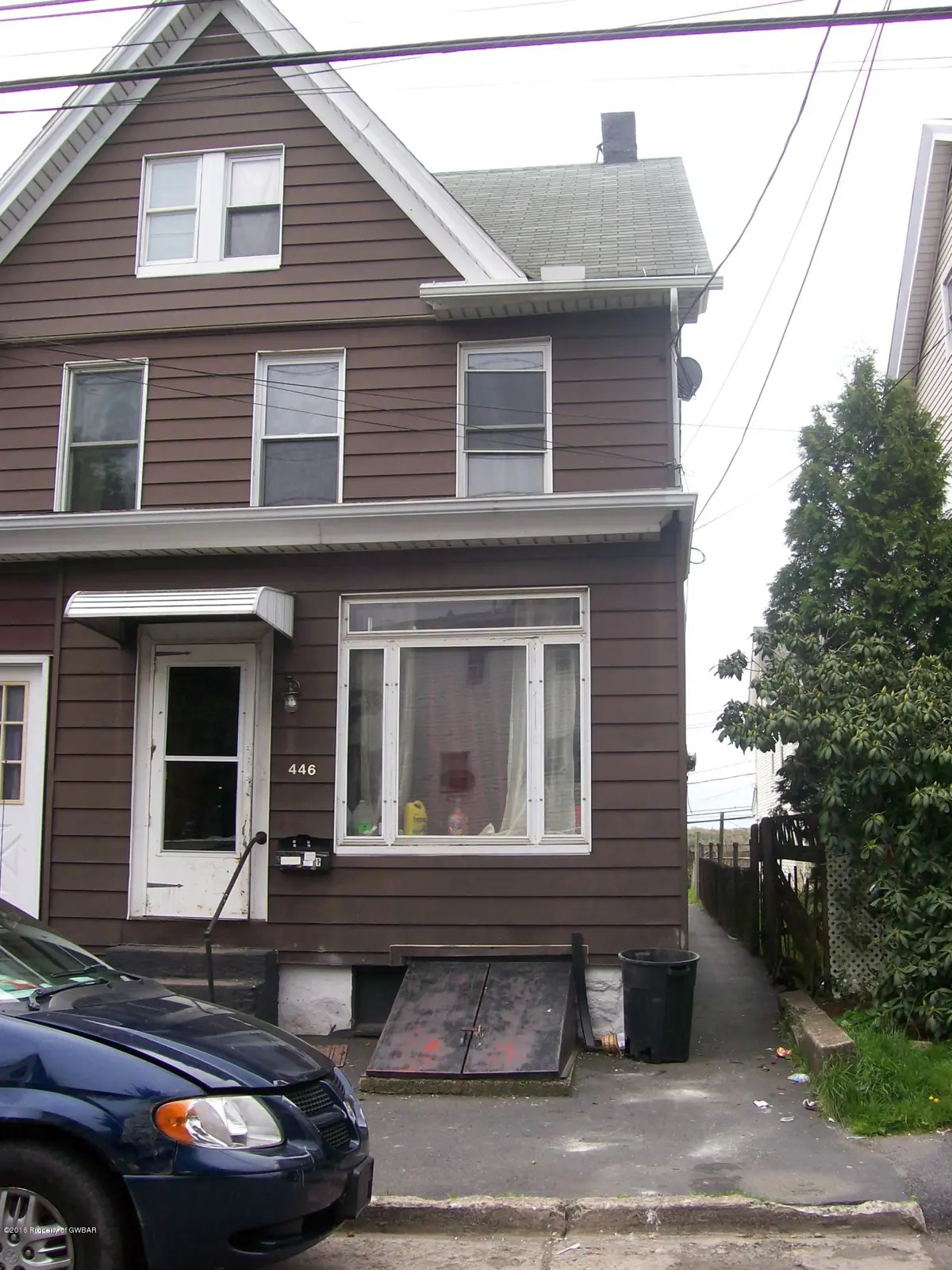 446 W GREEN Street, Hazleton in Hazleton